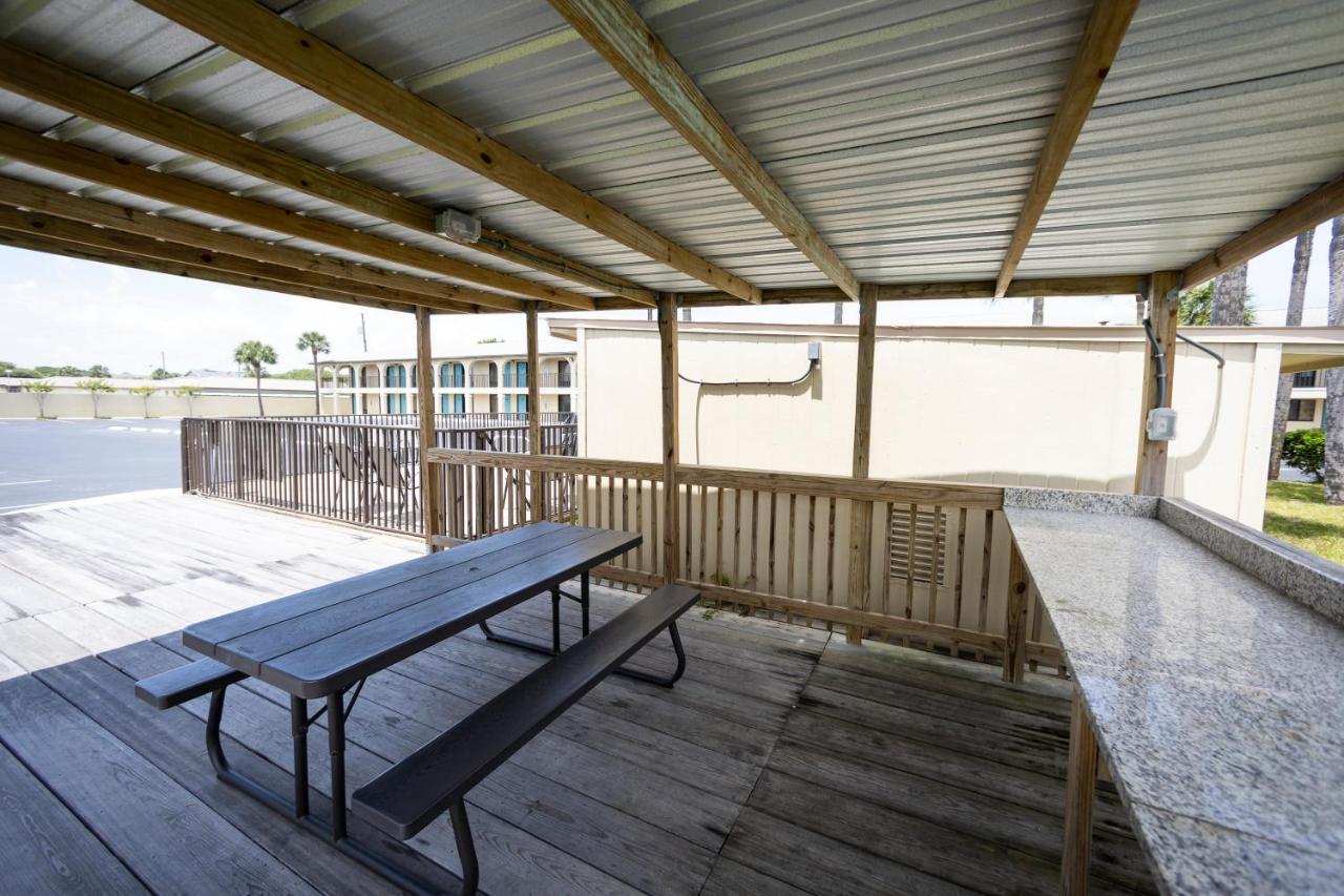 St. Augustine Beach Ocean Breeze Inn מראה חיצוני תמונה