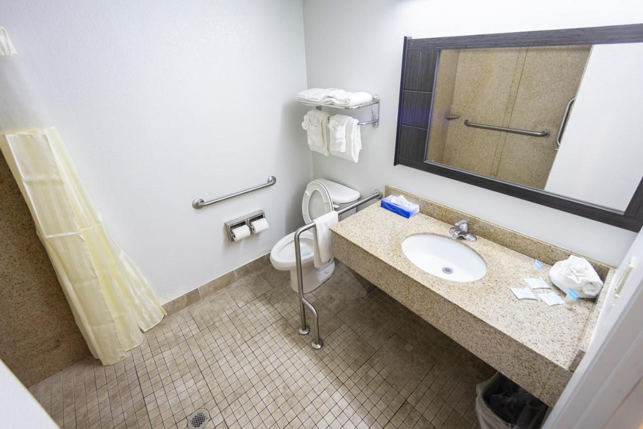 St. Augustine Beach Ocean Breeze Inn מראה חיצוני תמונה