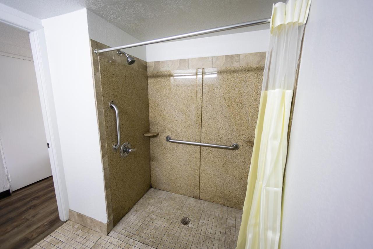 St. Augustine Beach Ocean Breeze Inn מראה חיצוני תמונה